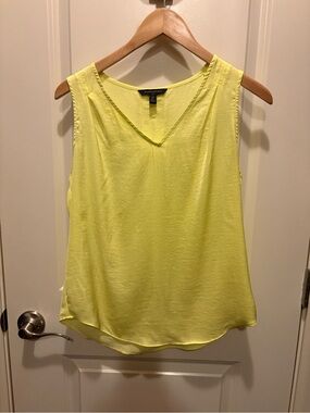 Banana Republic Silky Bright Yellow V-Neck Sleeveless Blouse